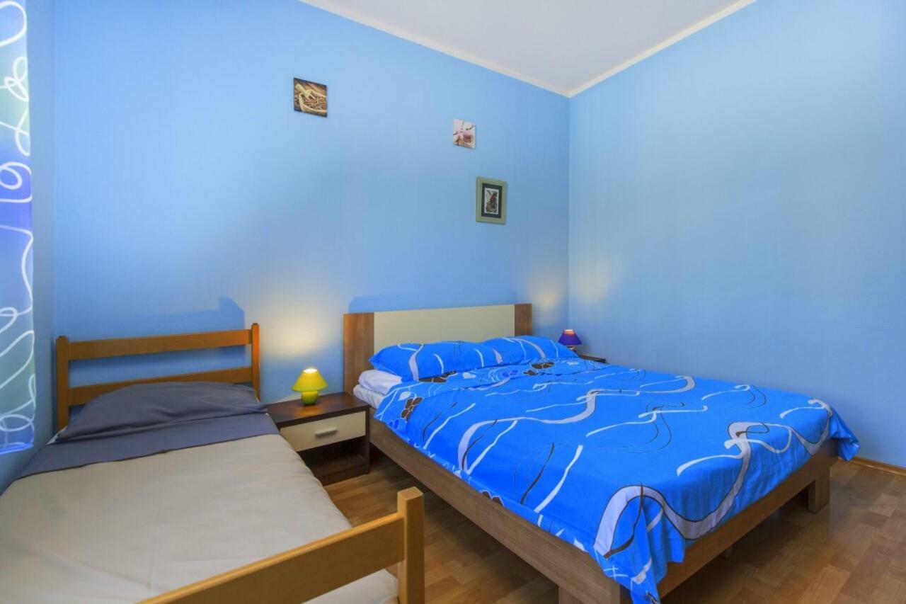 Apartment Amber Koromačno Buitenkant foto