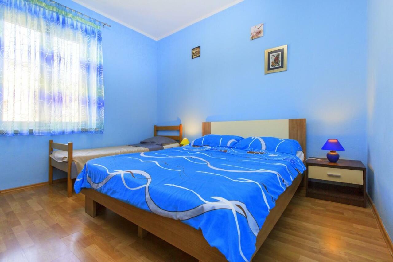 Apartment Amber Koromačno Buitenkant foto